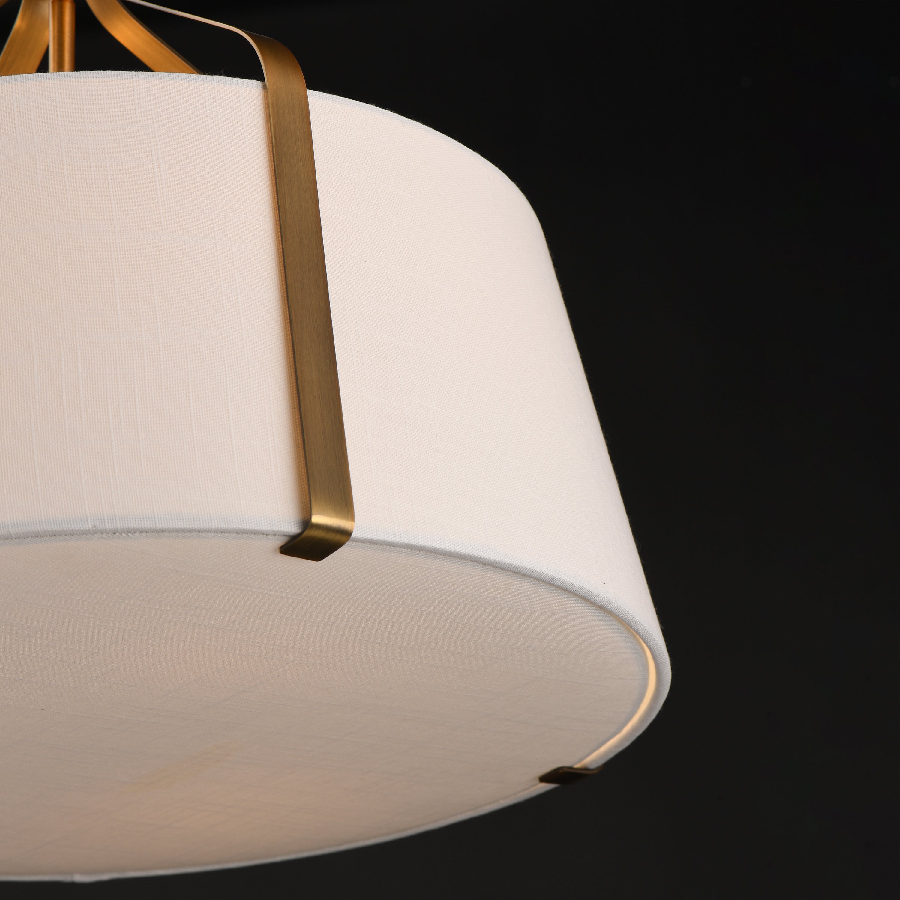 Bandera Medium Pendant Brass