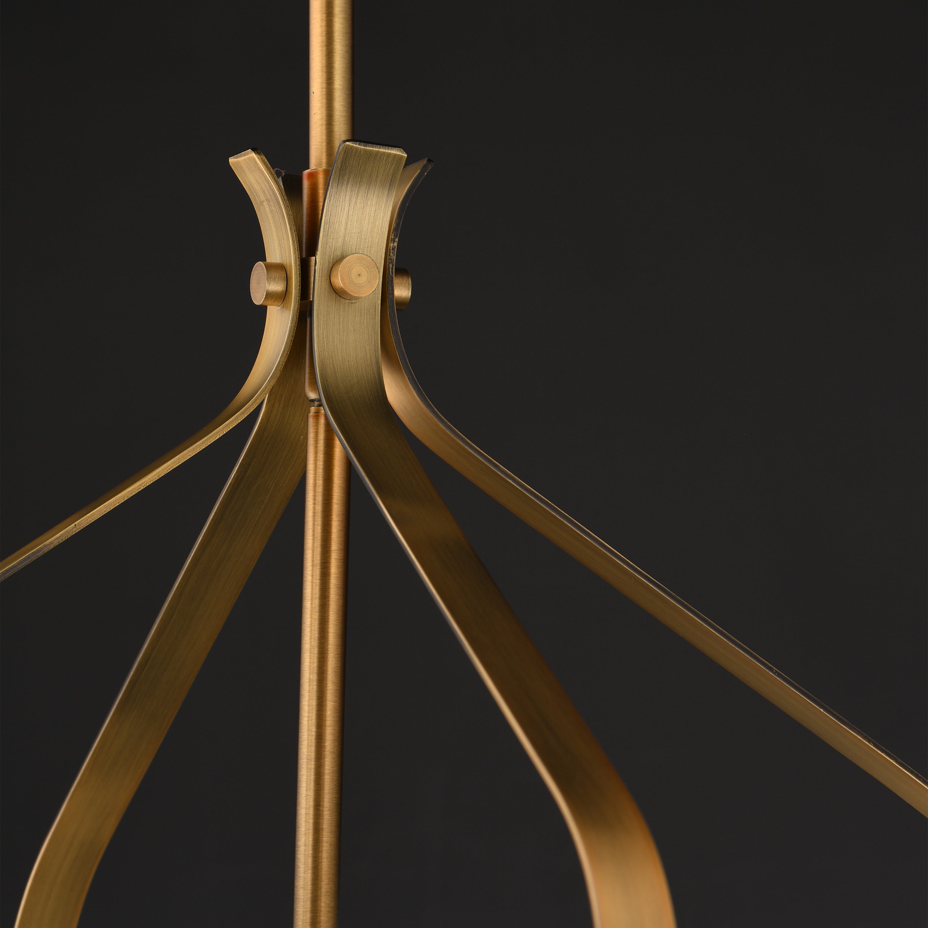 Bandera Medium Pendant Brass