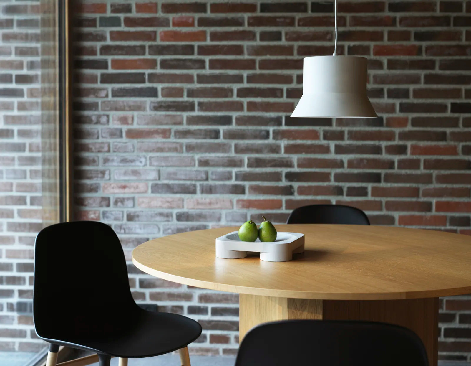 Bue Table Natural Oak