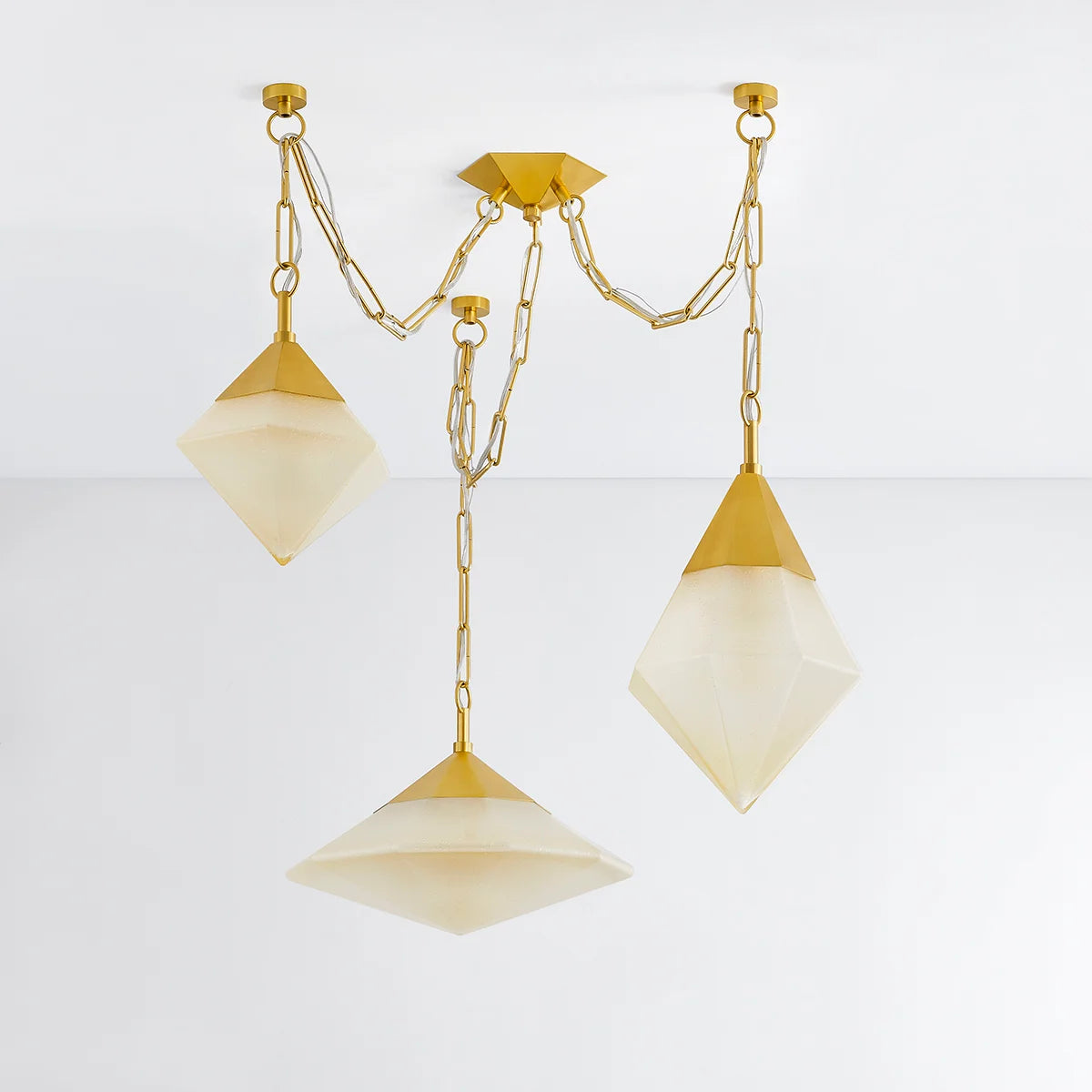Angelique Pendant Brass Small