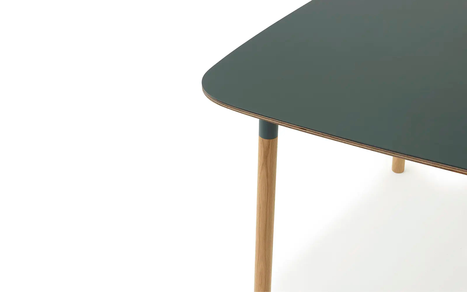 Form Table Small Green/Oak