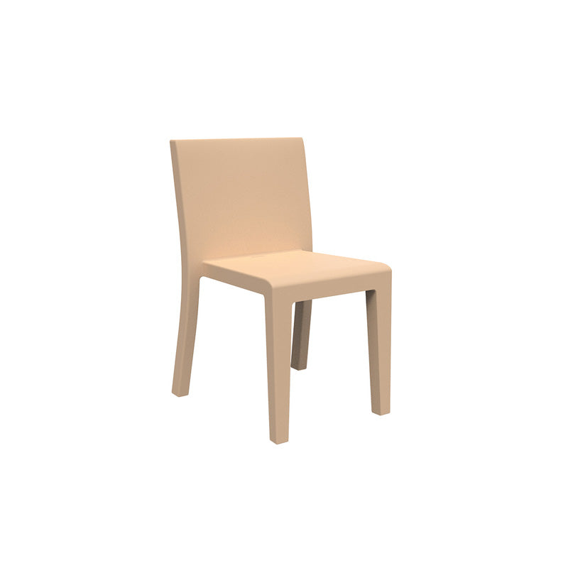 Jut Chair