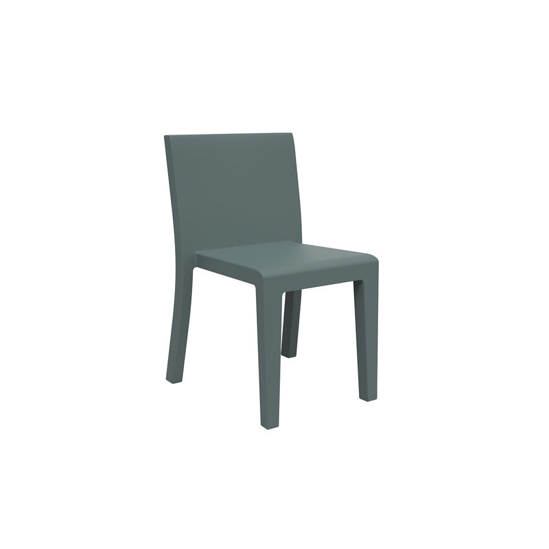 Jut Chair