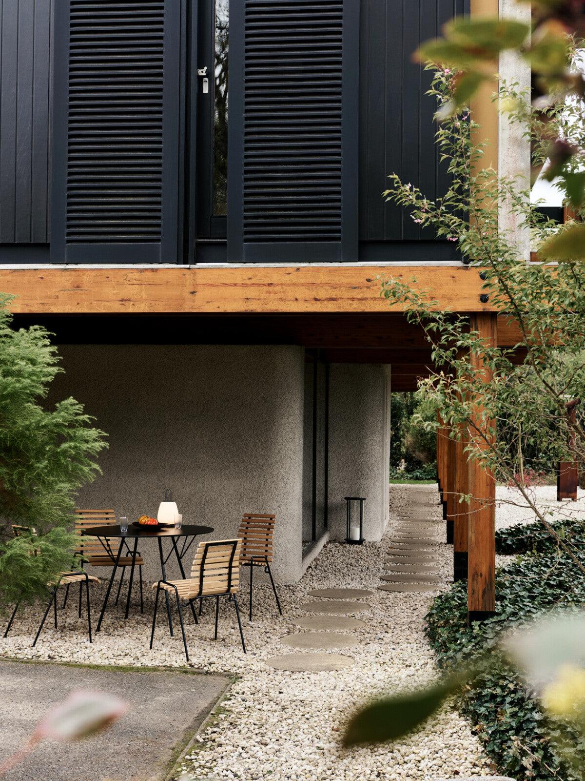 RFH Terrace Table RD6 Black