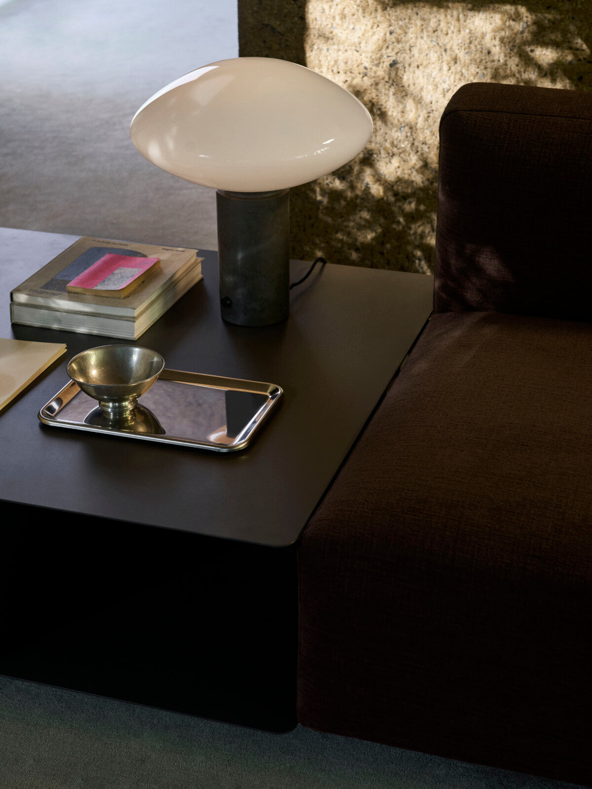 Develius Table EV3 Stone Grey