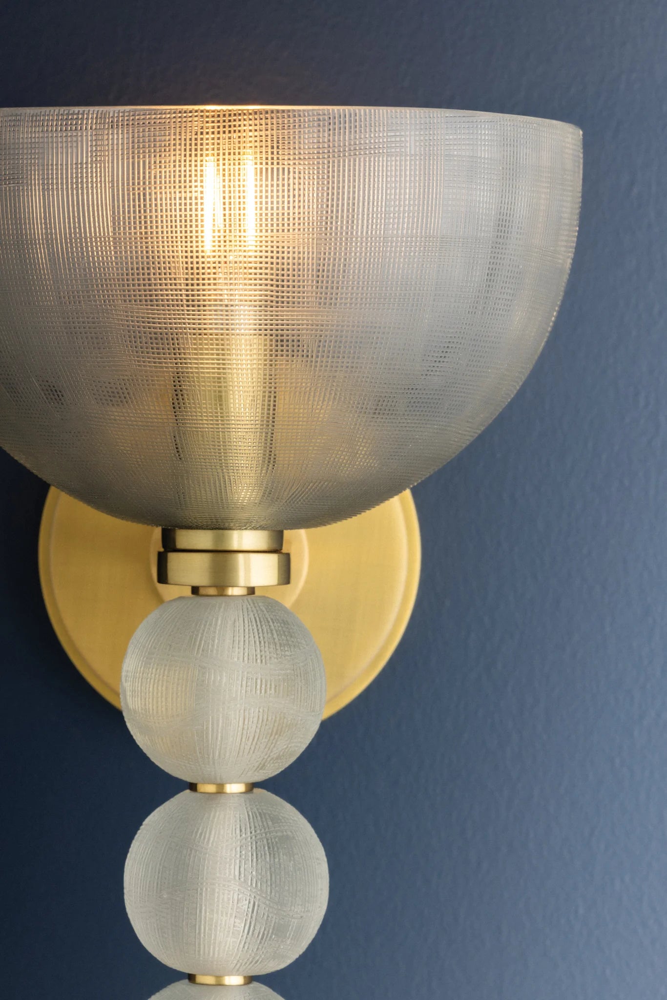 Bloomvale Wall Sconce Brass