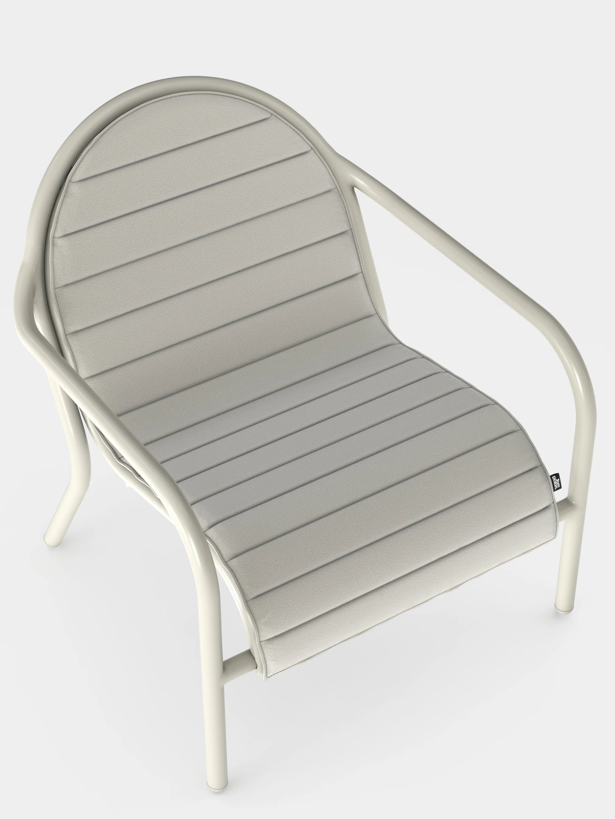 Groove Outdoor Lounge Chair Putty