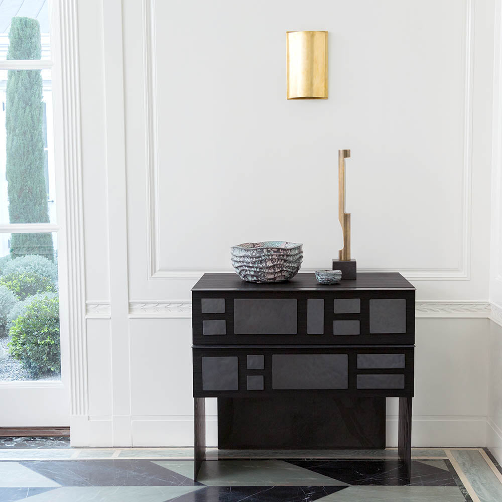 Avant Small Curve Sconce Brass