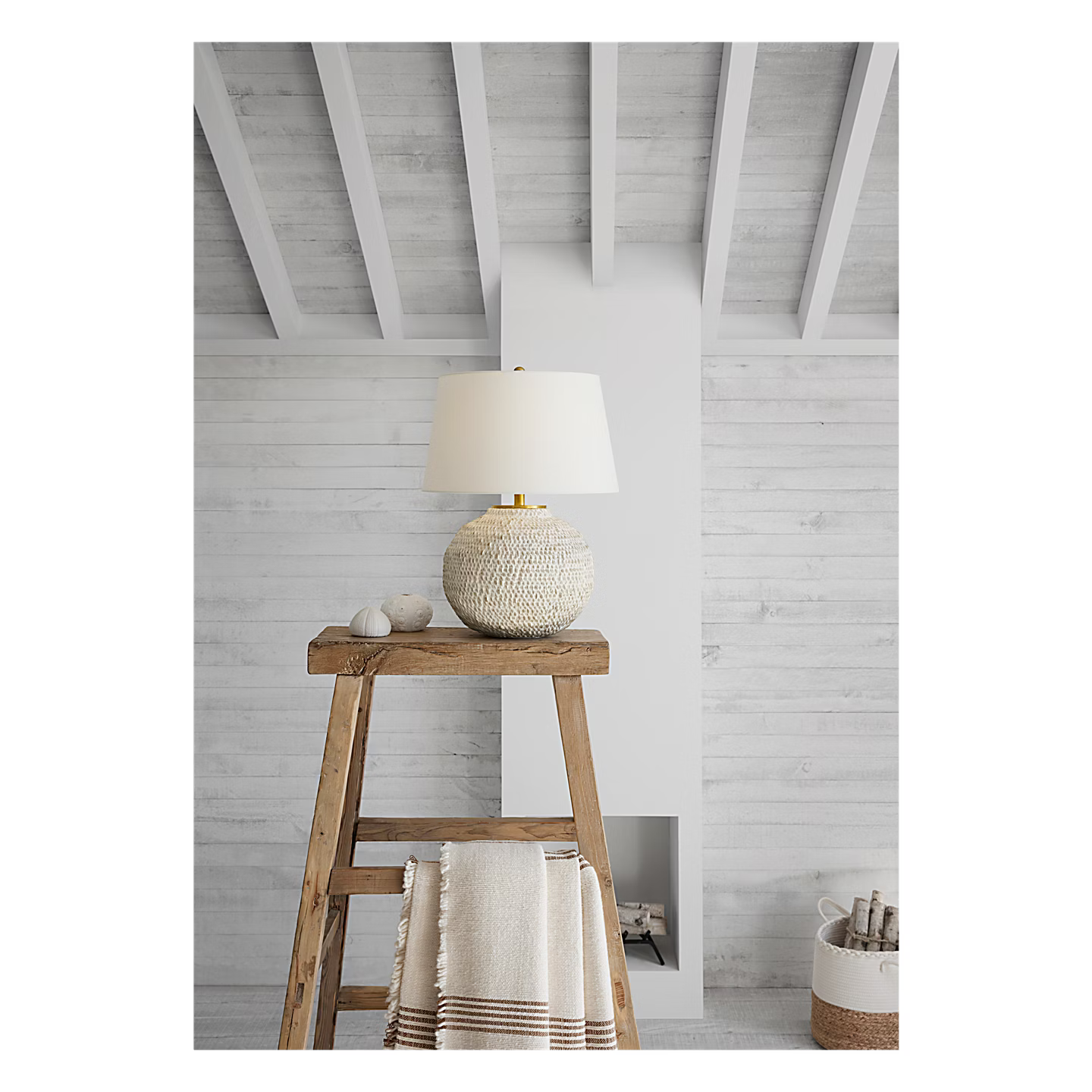 Avedon Small Lamp White