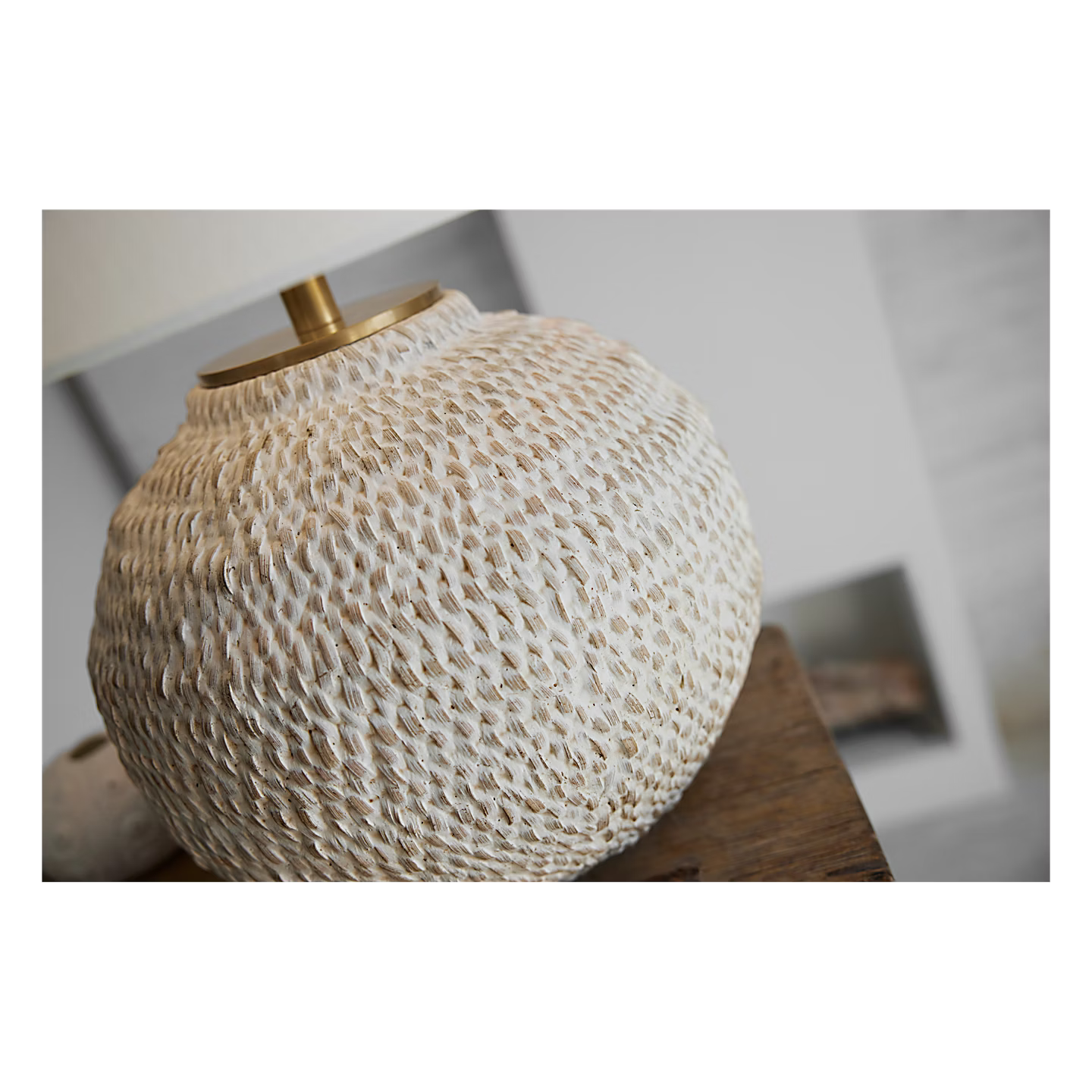 Avedon Small Lamp White