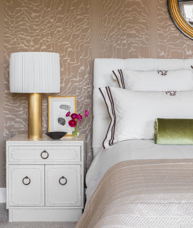 Sylvie Medium Lamp Brass Pleated