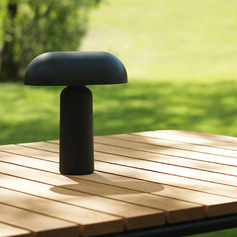 Porta Table Lamp Black