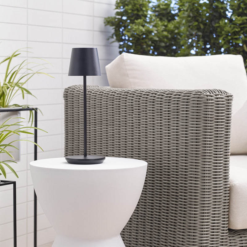 Nevis Table Lamp Negra