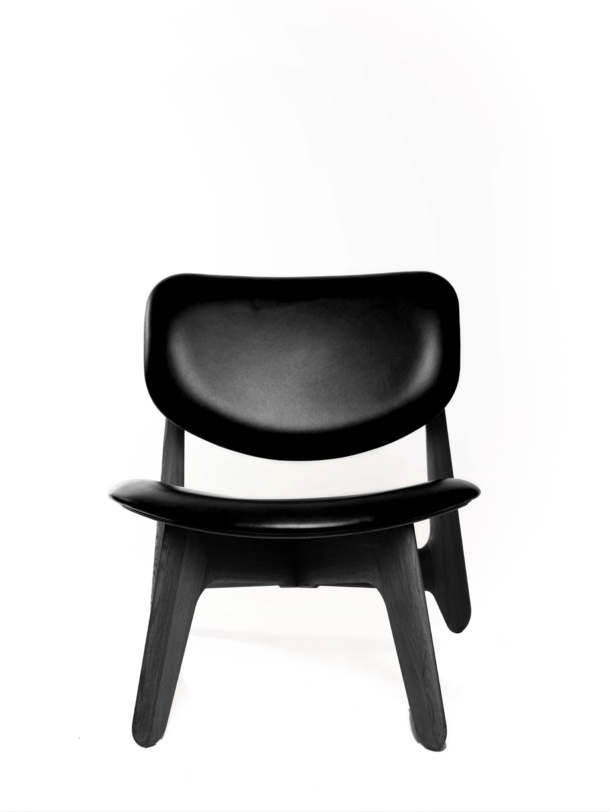 Slab Natural Wood Lounge Chair Black