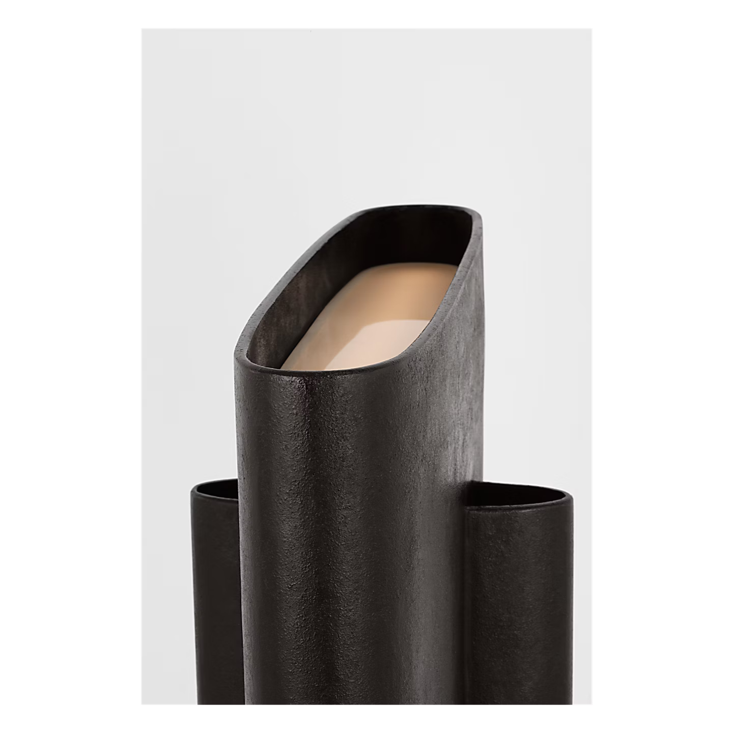 Lotura Intersecting Black Lamp