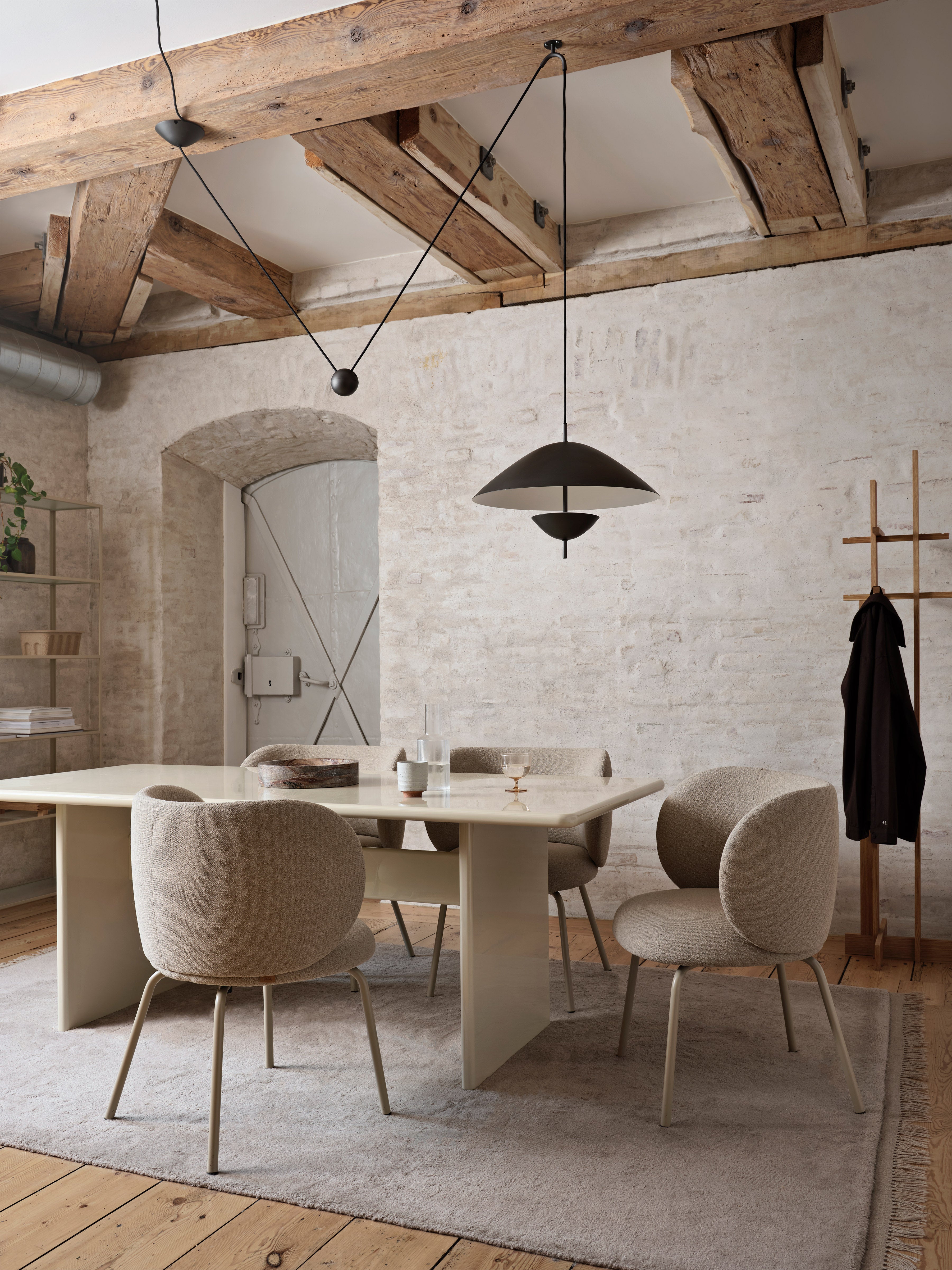 Rico Chair Cashmere Sand/Off-White