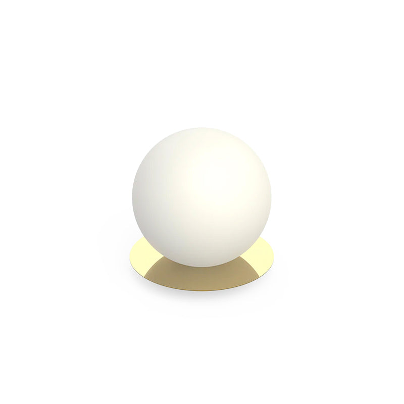 Bola Sphere Table 10