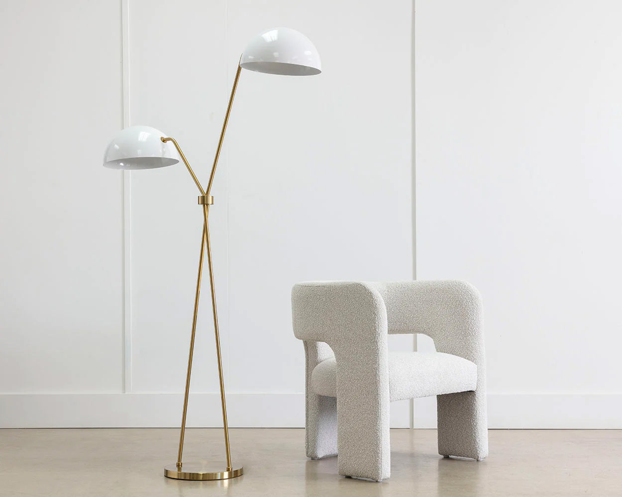 Faven Floor Lamp / White