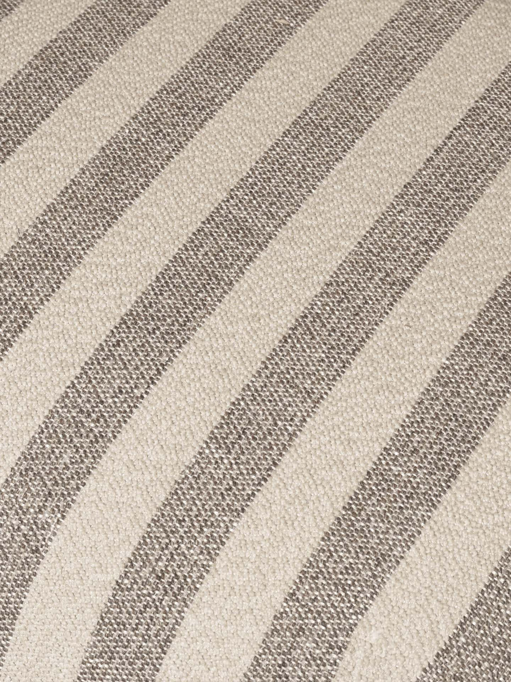 Rico Piccolo Lounge Chair Sand/Off-White