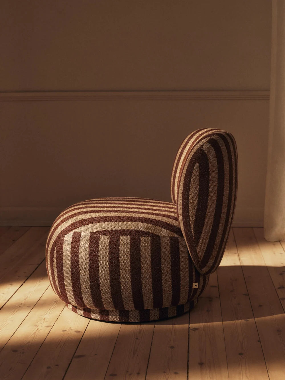 Rico Piccolo Lounge Chair Sand/Chocolate