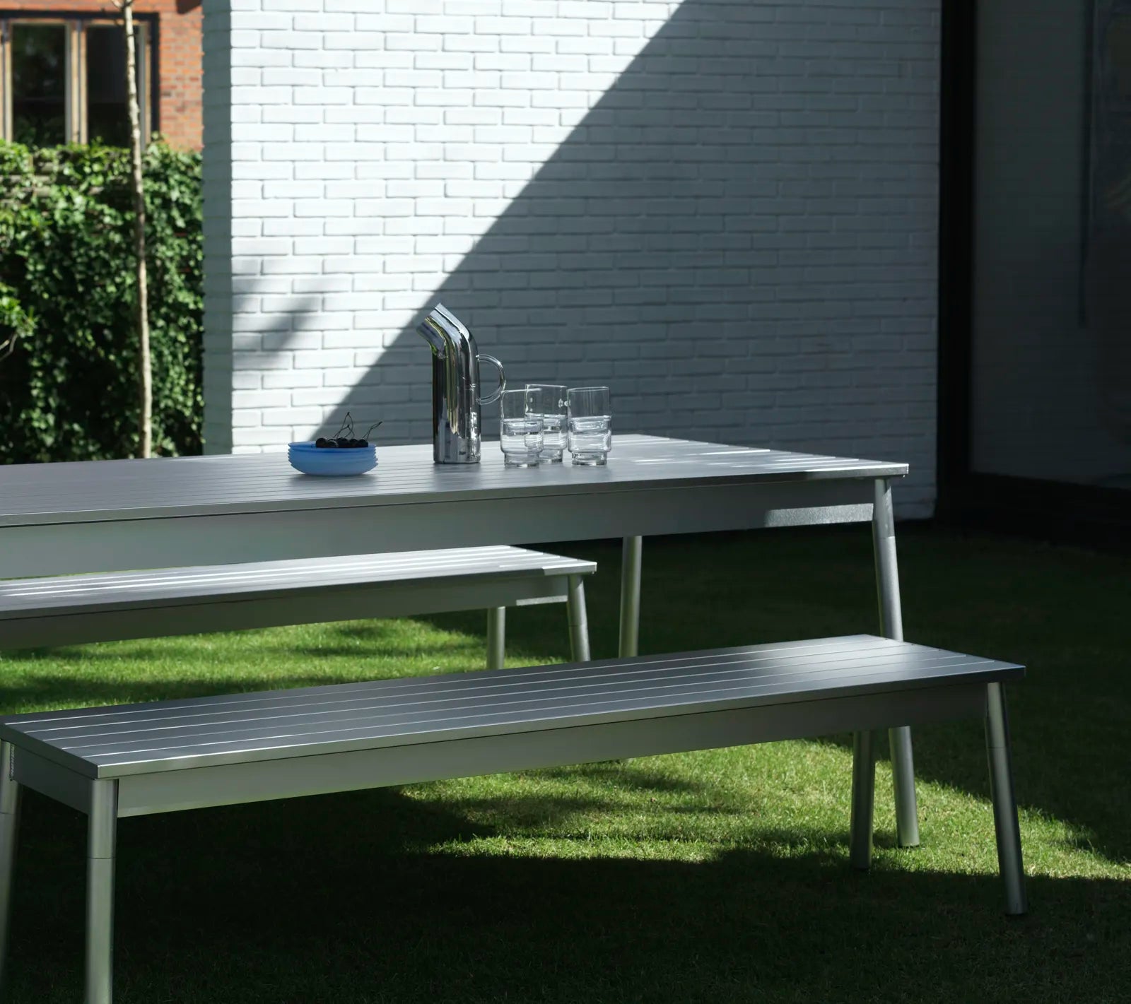 Ex Table Aluminum
