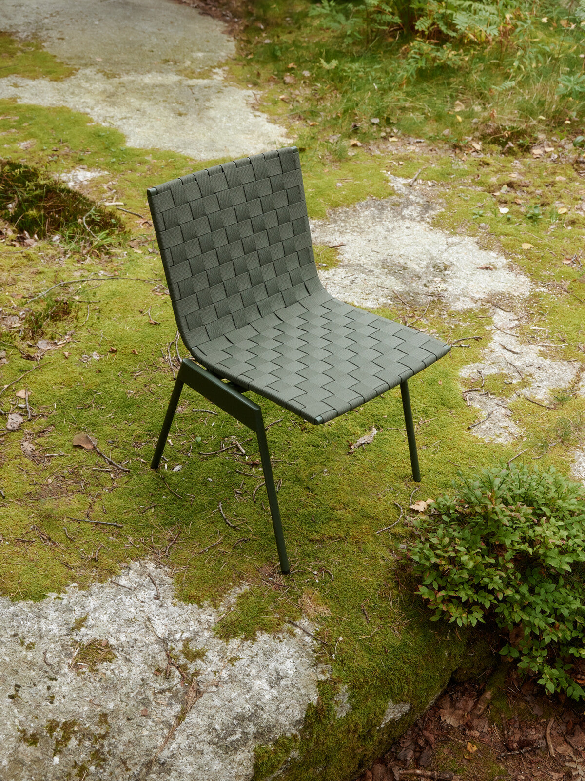 Ville AV34 Chair Bronze Green