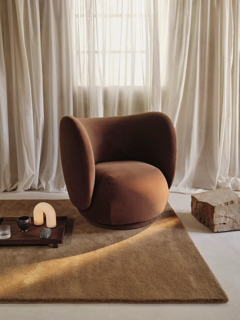 Rico Lounge Chair Swivel Velvet Soft Brown