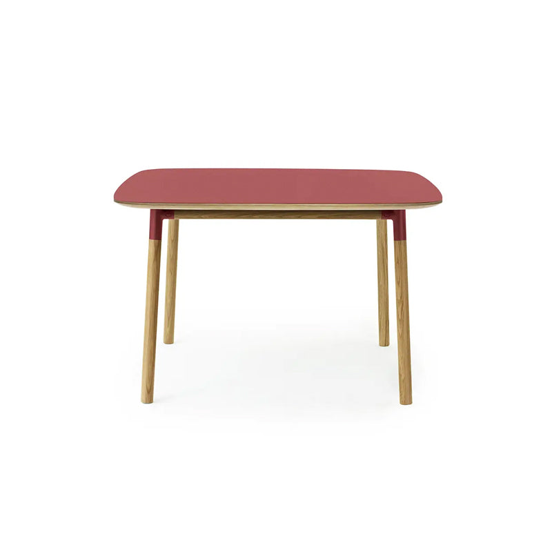 Form Table Small Red/Oak