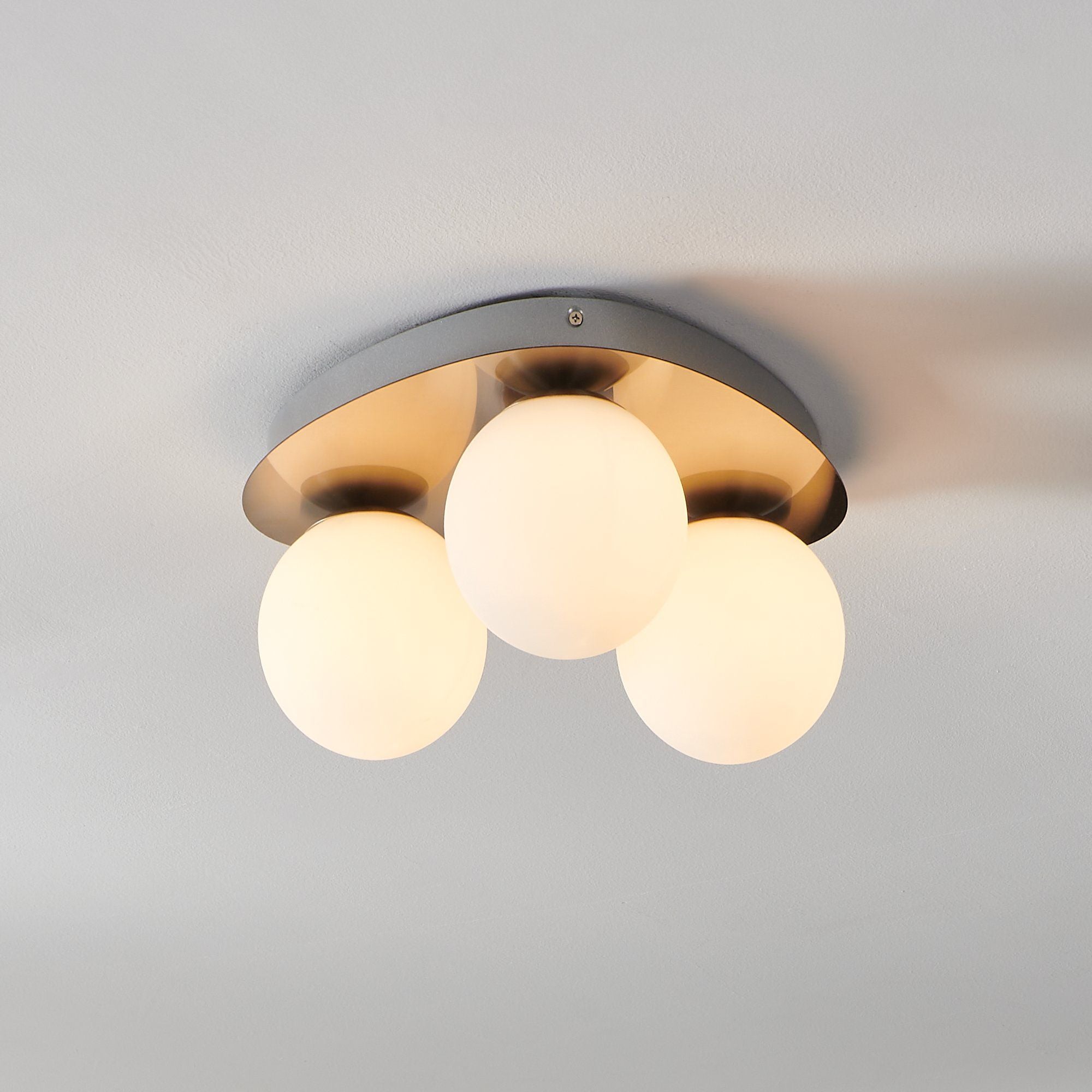 Castrovido Flush Mount