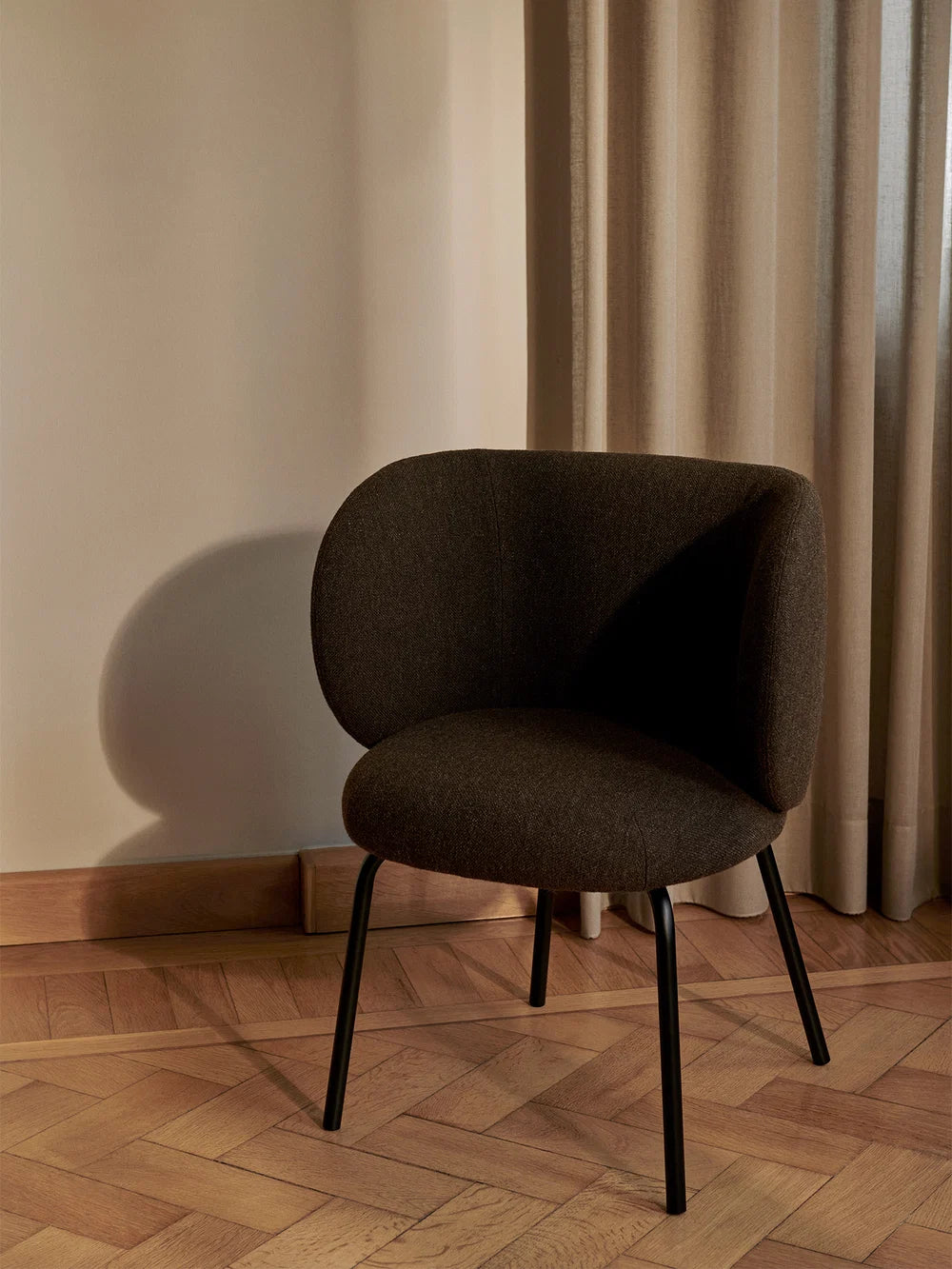 Rico Chair Louisiana Sand/Chocolate