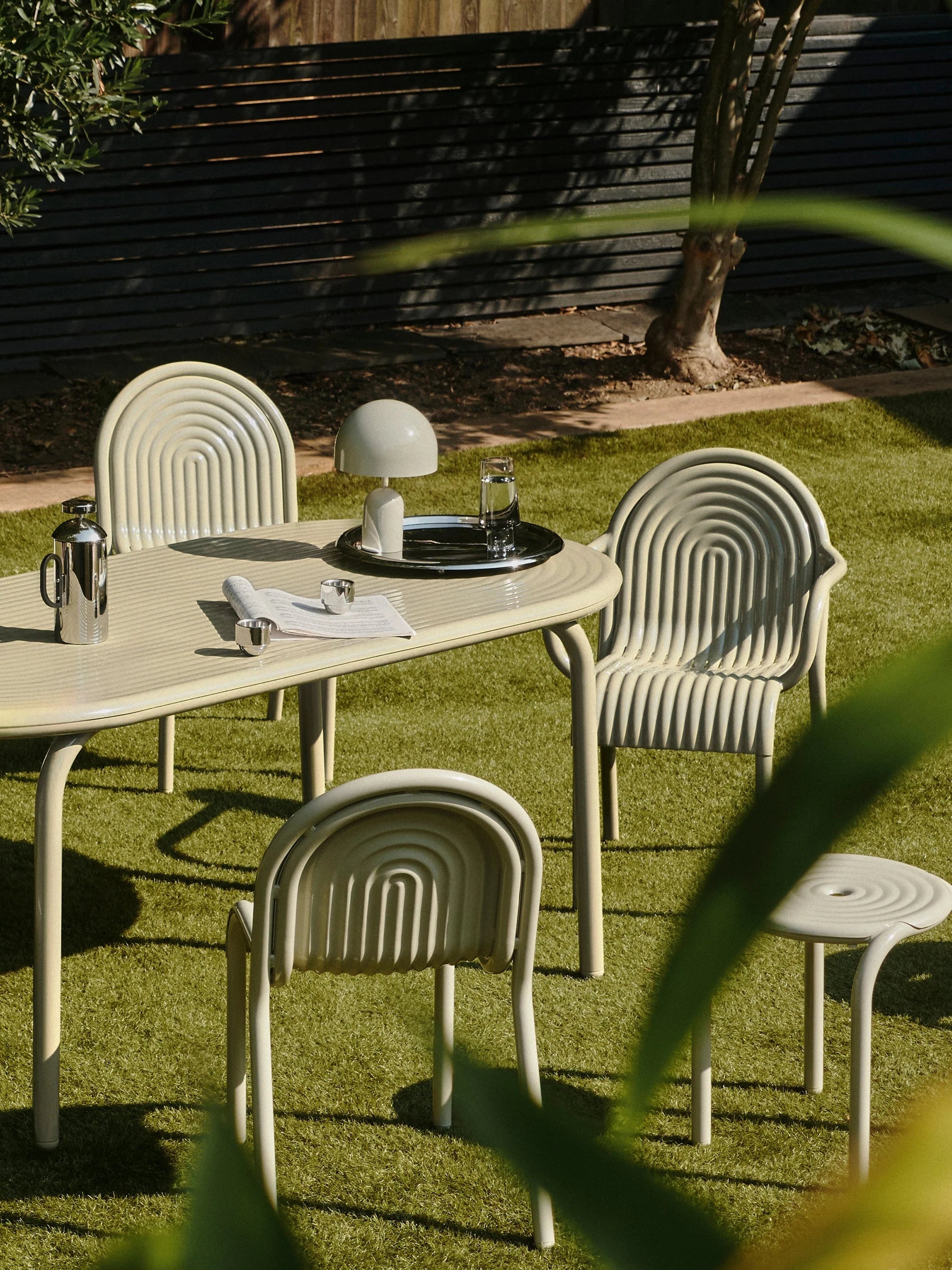 Groove Outdoor Arm Chair Putty