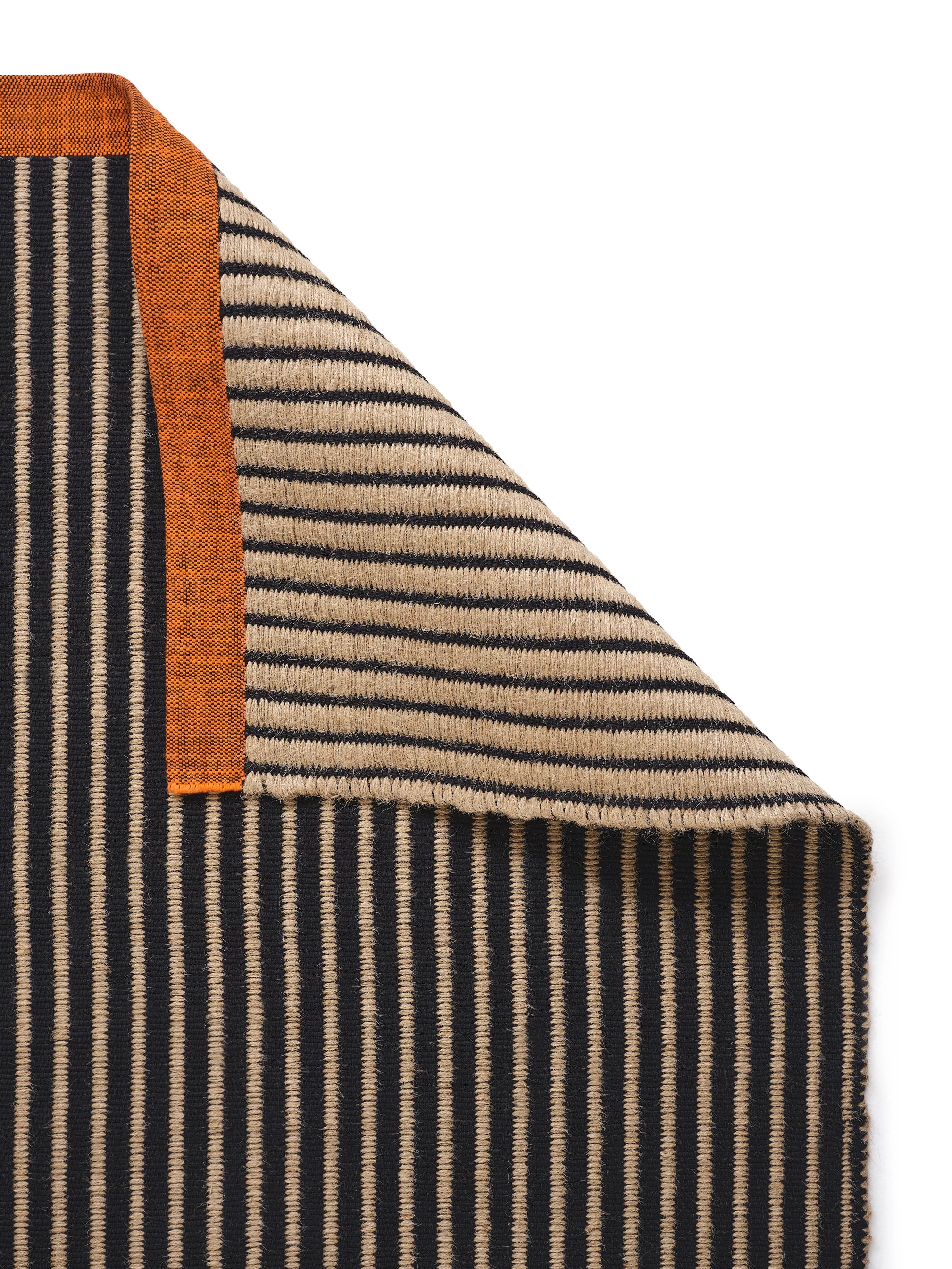 Line Medium Rug