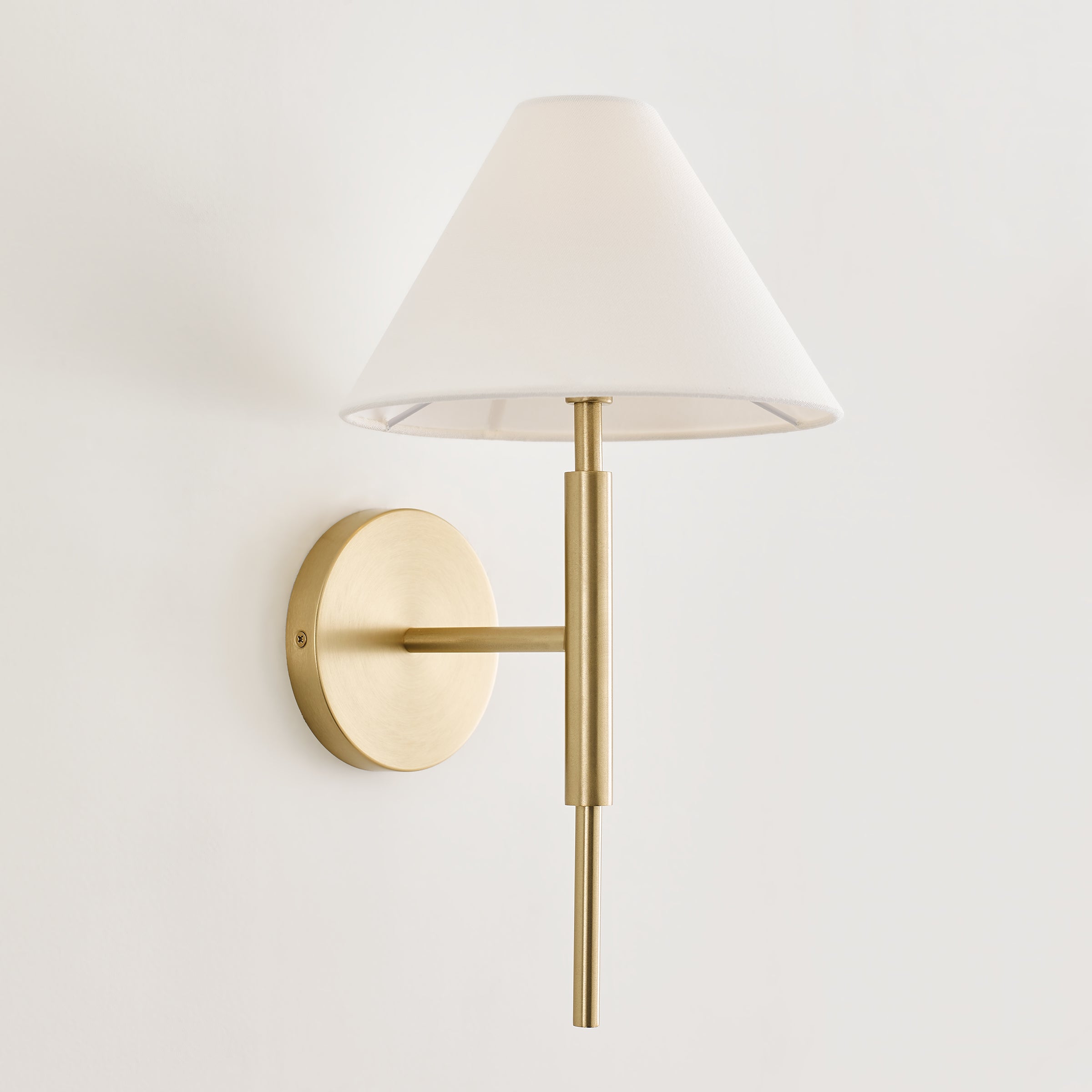 Porteau Medium Sconce Brass