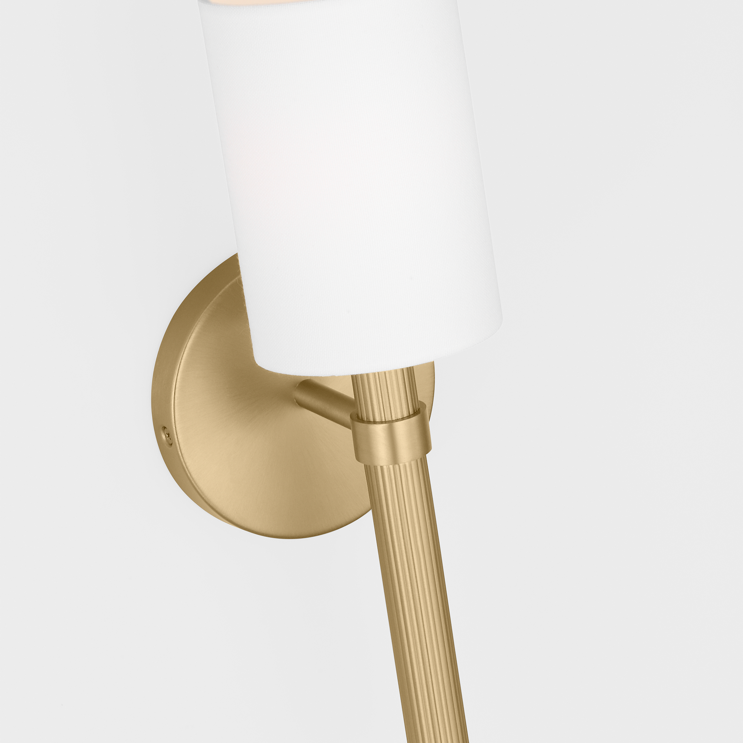 Manor Medium Sconce Brass