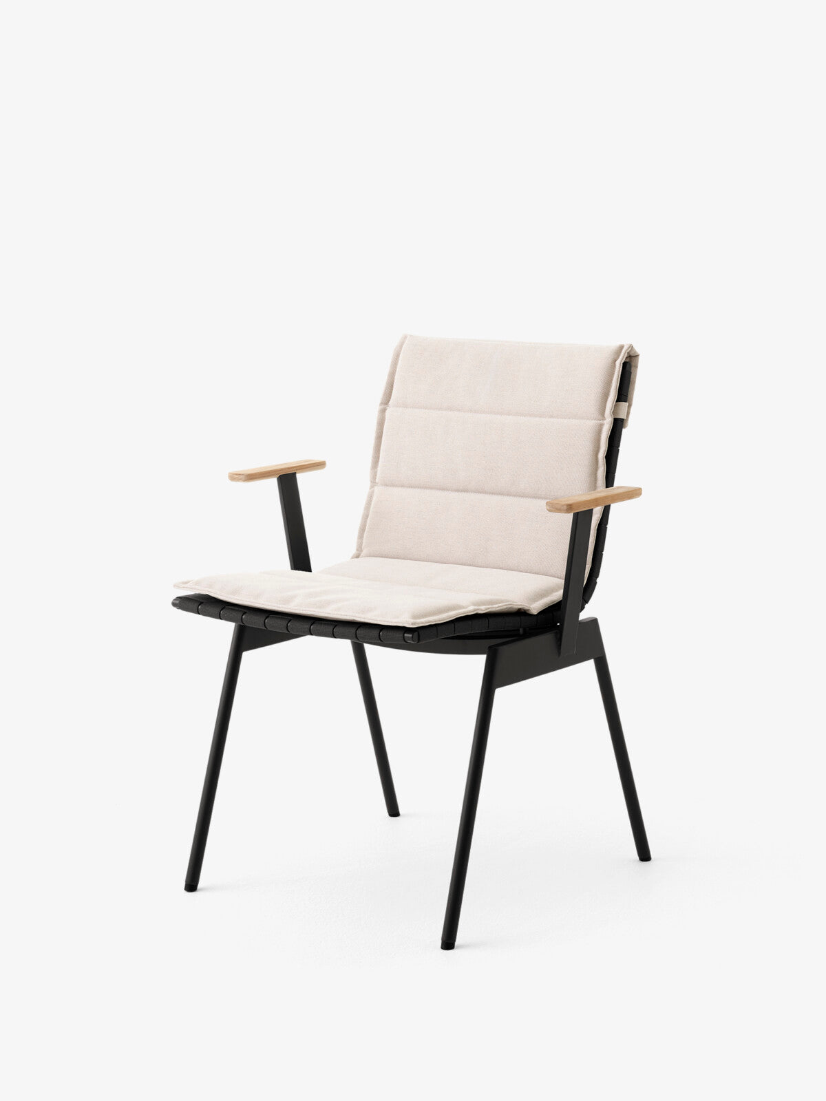 Ville AV34 Armchair Warm Black