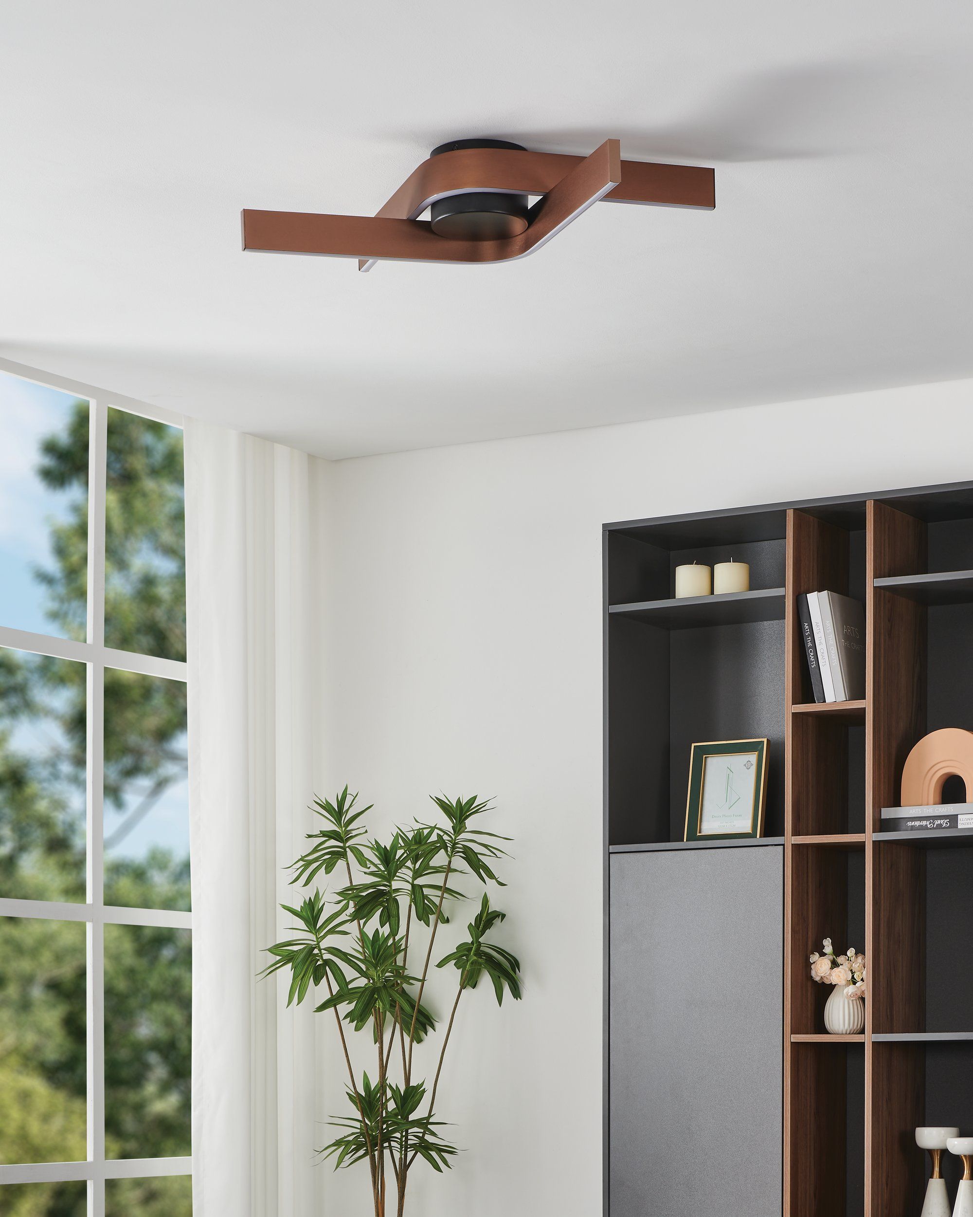Folcino Flush Mount