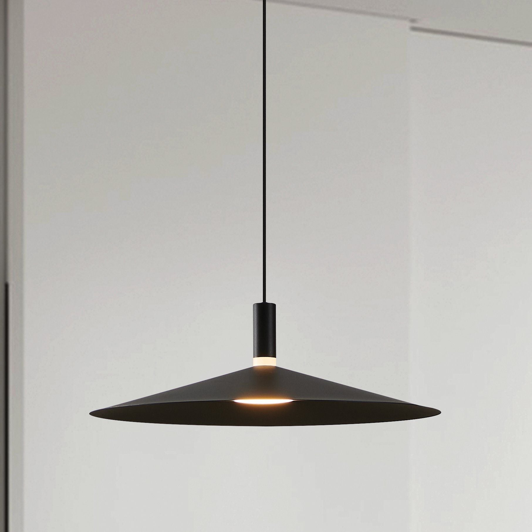 Conomavilla Pendant