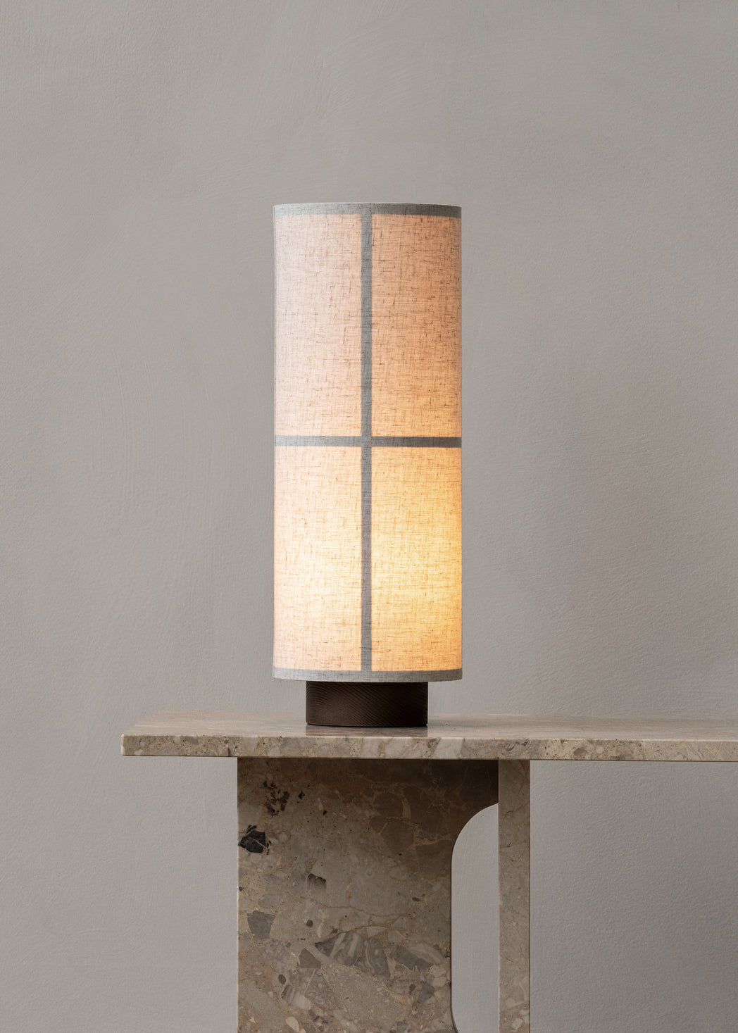 Hashira Table Lamp